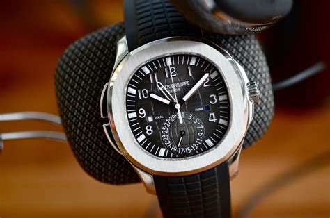 patek philippe aquanaut review hodinkee|philippe patek aquanaut price.